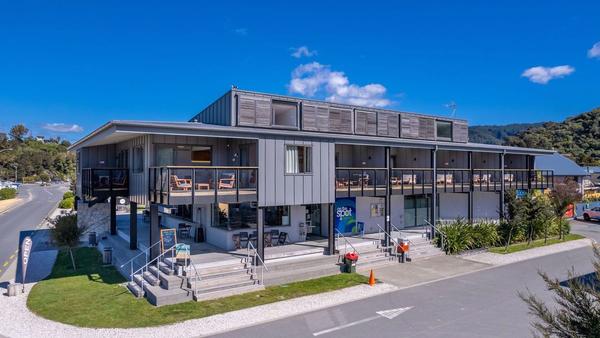 Kākā Point Cafe