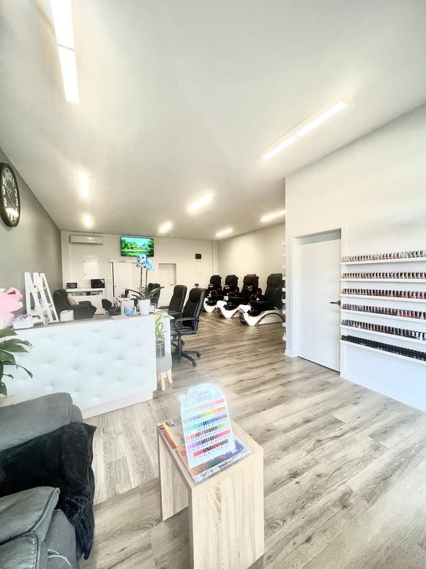 Luna Nails and Beauty