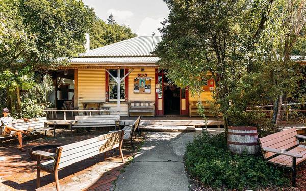 Mussel Inn